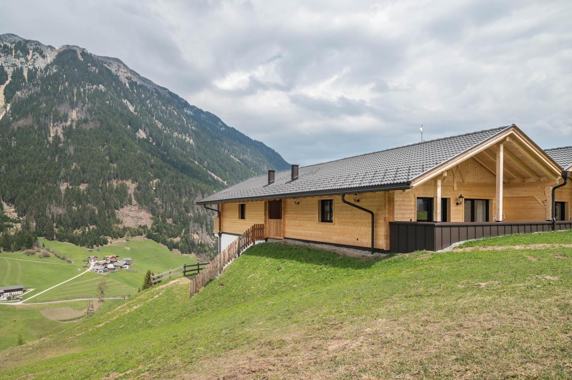 Blosegghof Bergchalets Waldblick Racines Eksteriør billede